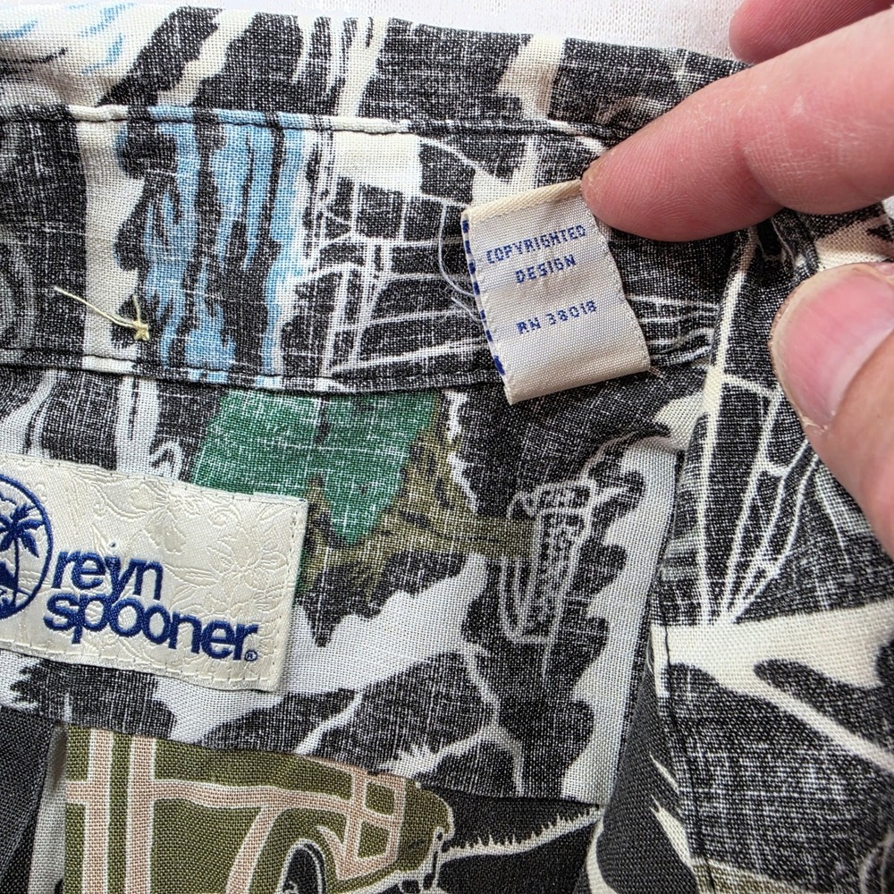 Reyn Spooner Mens L Black Reverse Print Stamp Surf Sailboat Button Down Shirt - Picture 4 of 8